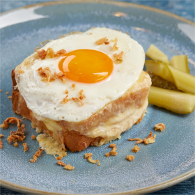 Сэндвич Крок Мадам